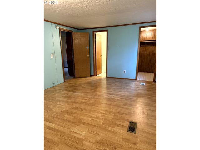 157 ROGERS Rd, Silver Lake, WA 98645