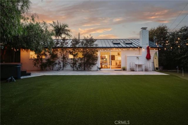 2798 Francis Lane, Costa Mesa, CA 92626
