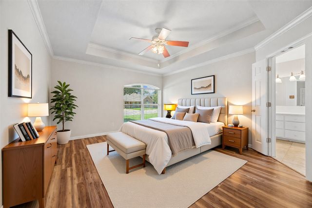 216 Point Circle, Pilot Point, TX 76258