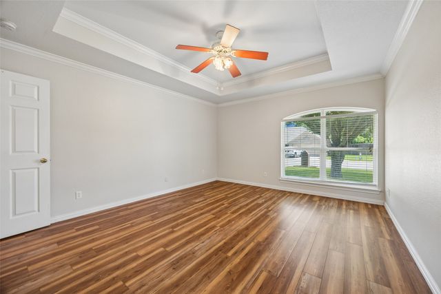 216 Point Circle, Pilot Point, TX 76258
