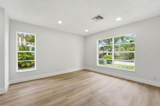 6367 Summer Sky Lane, Greenacres, FL 33463