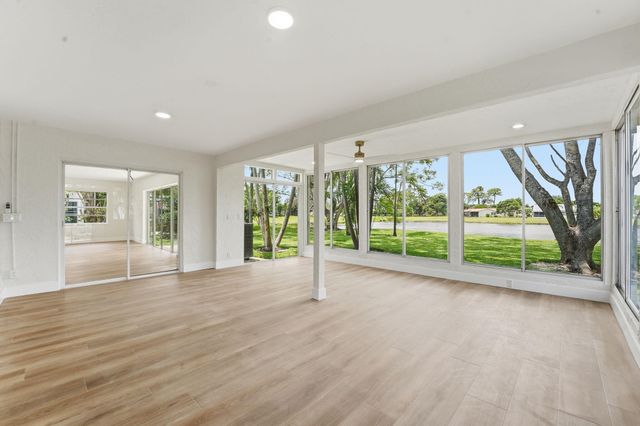 6367 Summer Sky Lane, Greenacres, FL 33463