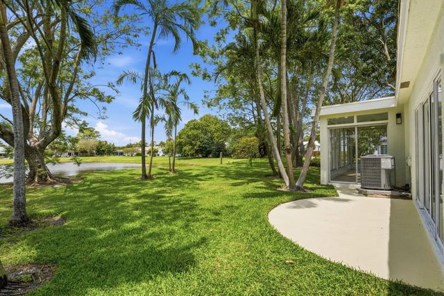 6367 Summer Sky Lane, Greenacres, FL 33463