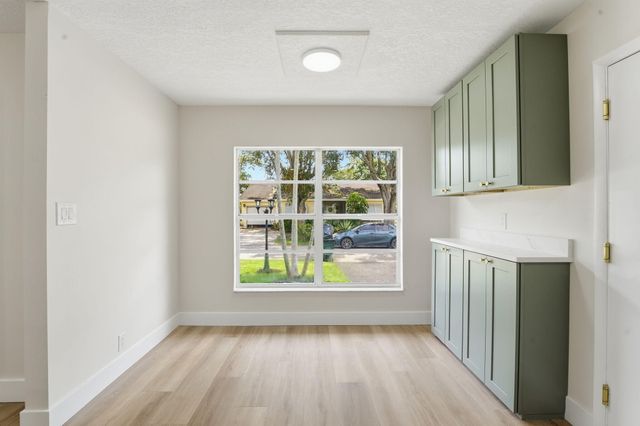 6367 Summer Sky Lane, Greenacres, FL 33463