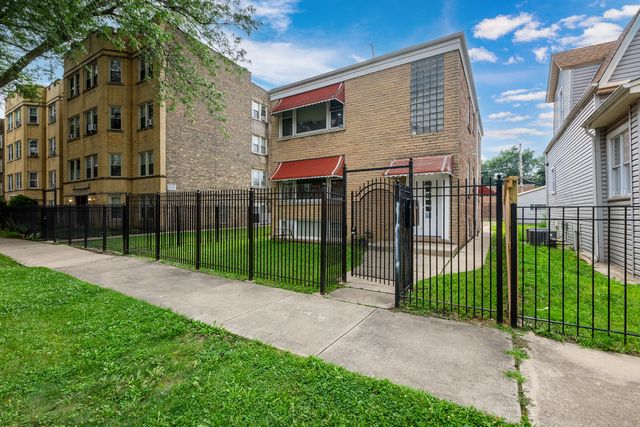 5038 N HARDING Avenue, Chicago, IL 60625