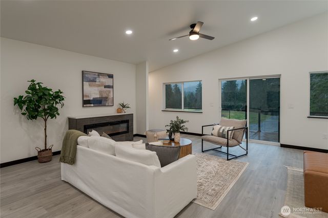 30615 Mountain Loop Highway, Granite Falls, WA 98252