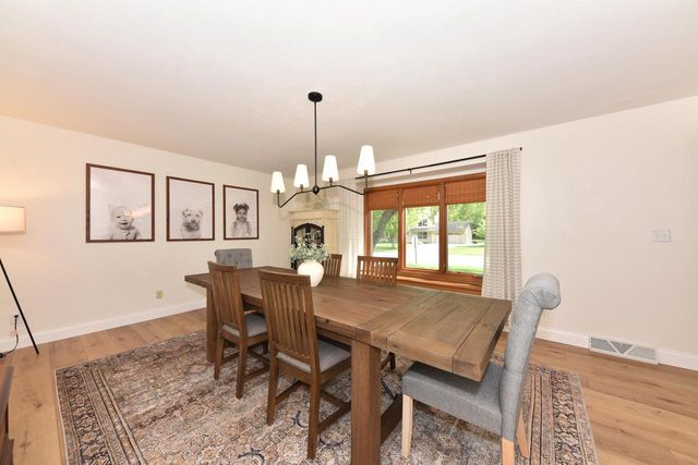 N71W23400 Homestead ROAD, Sussex, WI 53089