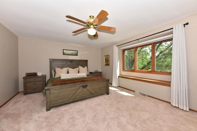N71W23400 Homestead ROAD, Sussex, WI 53089
