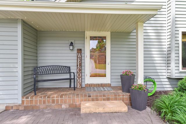 N71W23400 Homestead ROAD, Sussex, WI 53089