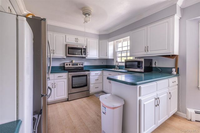 9 Lois Lane, Katonah, NY 10536