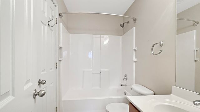 1358 E ISLAND PL, Memphis, TN 38103