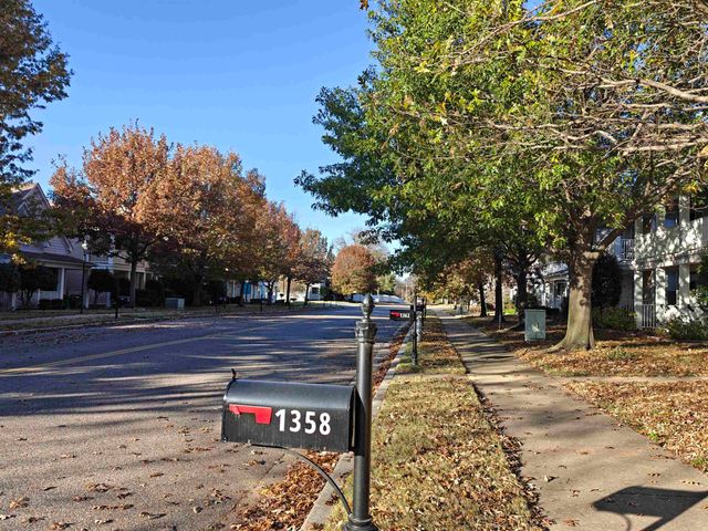 1358 E ISLAND PL, Memphis, TN 38103