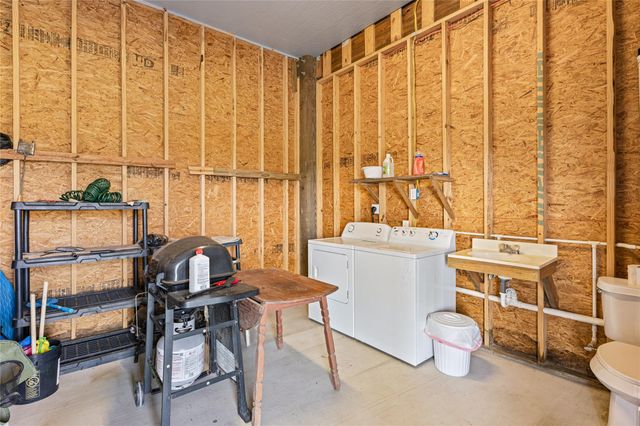 964 S Sage Road, Crystal Beach, TX 77650