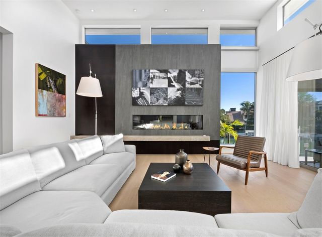 656 S OWL DRIVE, Sarasota, FL 34236