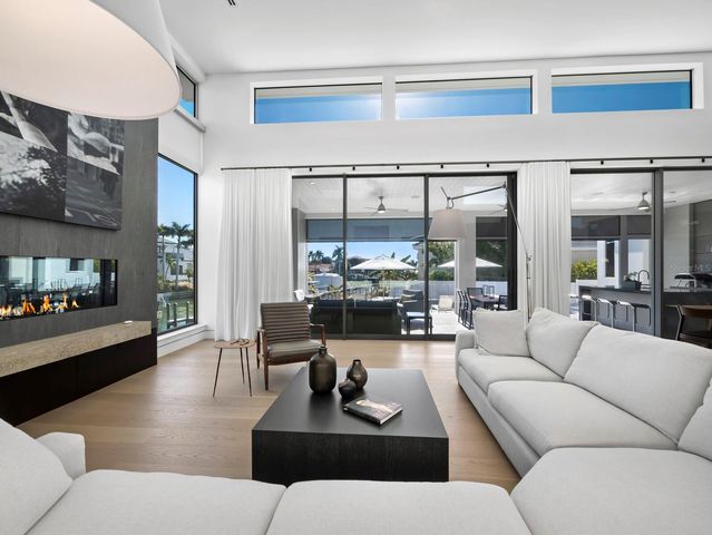 656 S OWL DRIVE, Sarasota, FL 34236