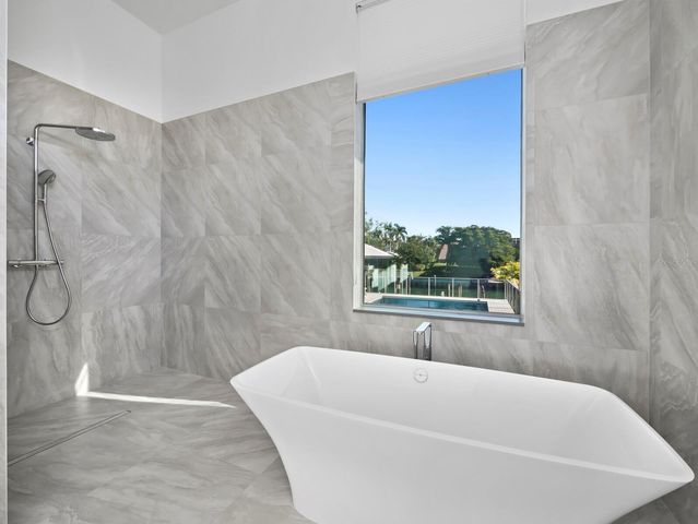 656 S OWL DRIVE, Sarasota, FL 34236