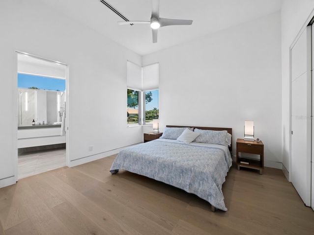 656 S OWL DRIVE, Sarasota, FL 34236