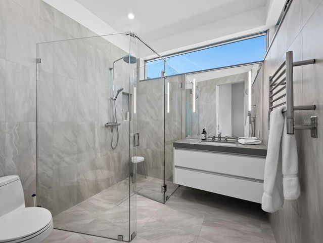 656 S OWL DRIVE, Sarasota, FL 34236