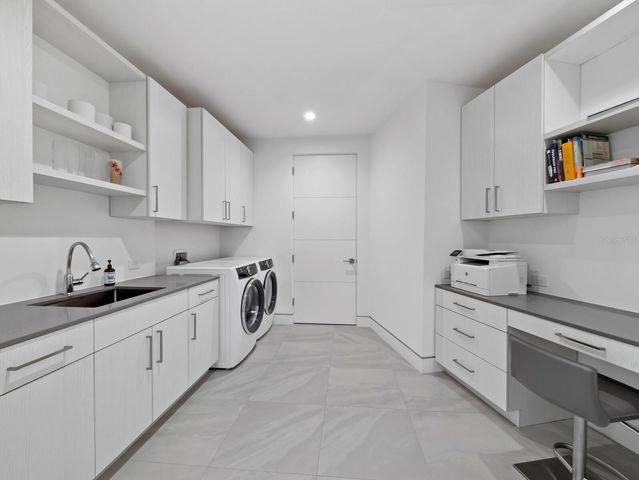 656 S OWL DRIVE, Sarasota, FL 34236