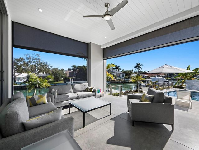 656 S OWL DRIVE, Sarasota, FL 34236