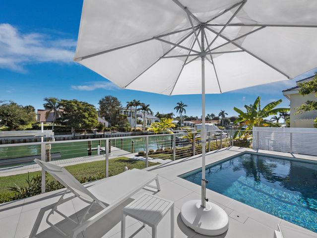 656 S OWL DRIVE, Sarasota, FL 34236