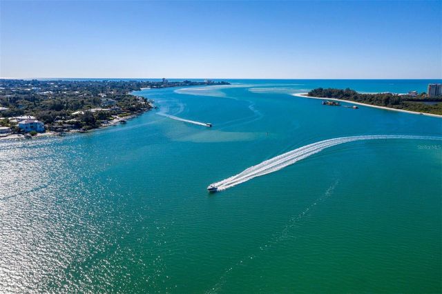 656 S OWL DRIVE, Sarasota, FL 34236