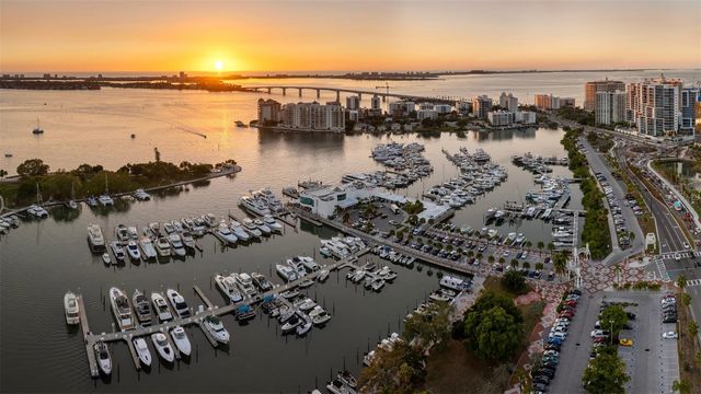 656 S OWL DRIVE, Sarasota, FL 34236