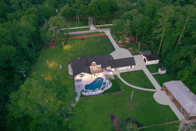 15232 Saddlewood Drive, Conroe, TX 77384