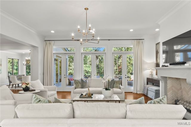 3168 Nicol Point Way NE, Tuscaloosa, AL 35406