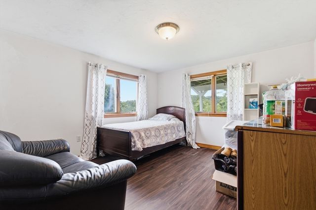 32 Brayton Rd, Boston, MA 02135