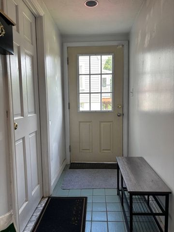 32 Brayton Rd, Boston, MA 02135