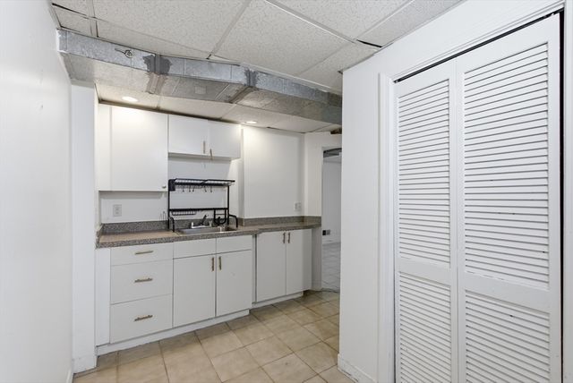 32 Brayton Rd, Boston, MA 02135