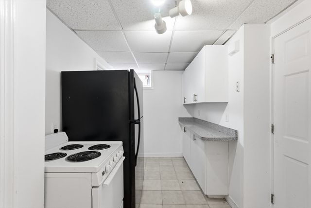 32 Brayton Rd, Boston, MA 02135
