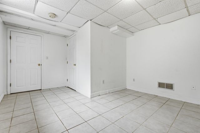 32 Brayton Rd, Boston, MA 02135