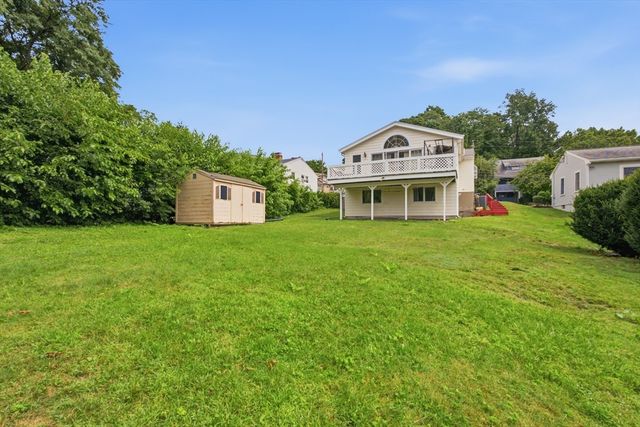 32 Brayton Rd, Boston, MA 02135