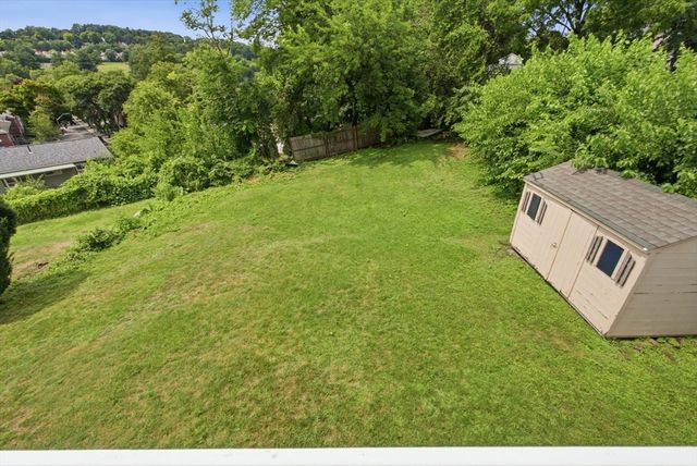 32 Brayton Rd, Boston, MA 02135