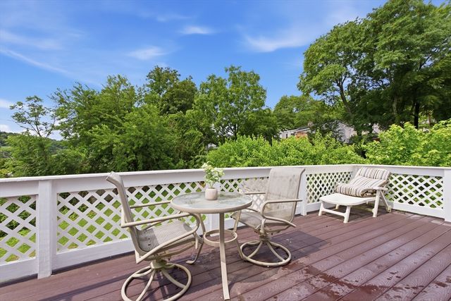 32 Brayton Rd, Boston, MA 02135