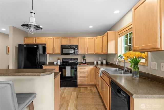 11215 Borgen Loop, Gig Harbor, WA 98332