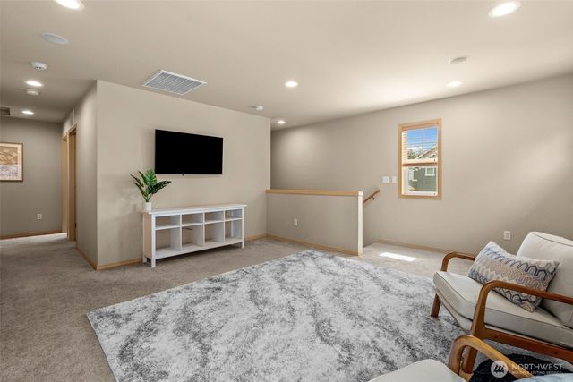 11215 Borgen Loop, Gig Harbor, WA 98332