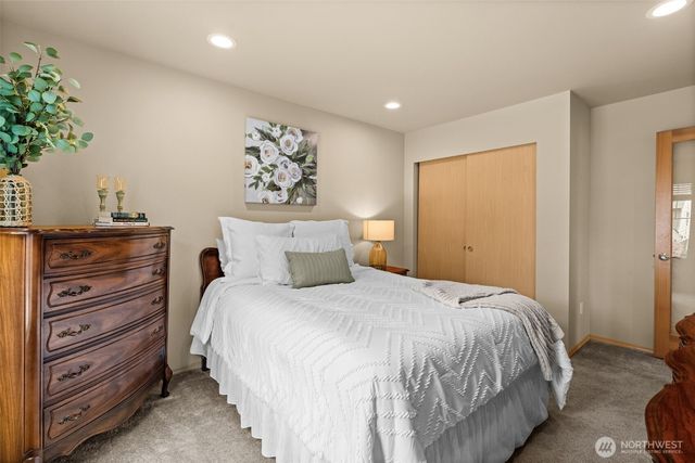 11215 Borgen Loop, Gig Harbor, WA 98332