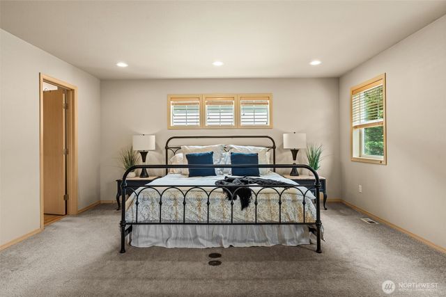 11215 Borgen Loop, Gig Harbor, WA 98332