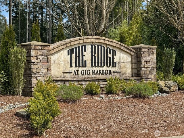11215 Borgen Loop, Gig Harbor, WA 98332