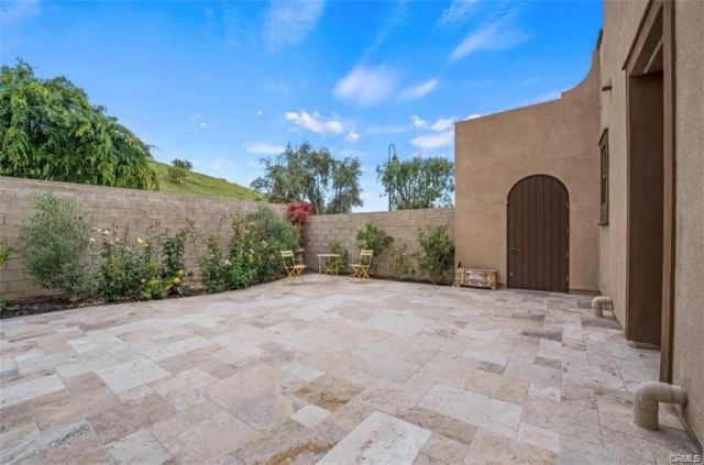 63 Cetus, Irvine, CA 92618