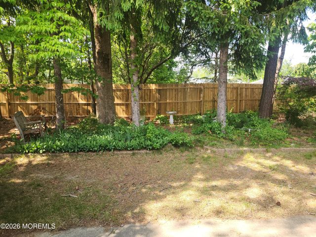 89 Courtshire Drive, Brick, NJ 08723
