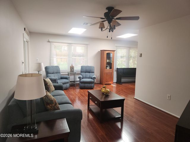 89 Courtshire Drive, Brick, NJ 08723