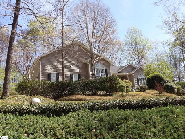 121 Sunset Bay Boulevard, Seneca, SC 29672