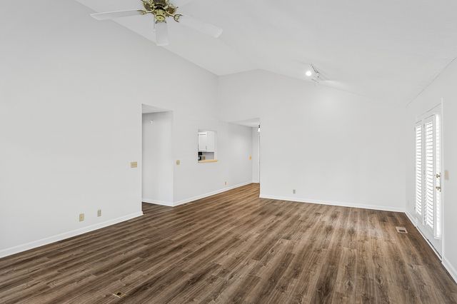 6015 Bradford Hills Dr, Nashville, TN 37211