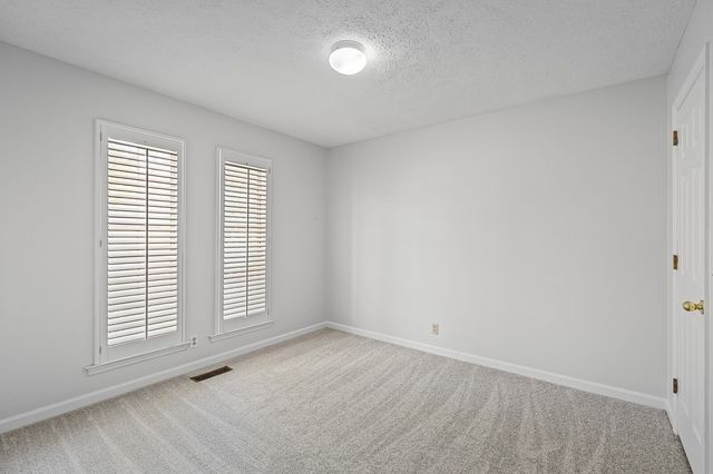 6015 Bradford Hills Dr, Nashville, TN 37211