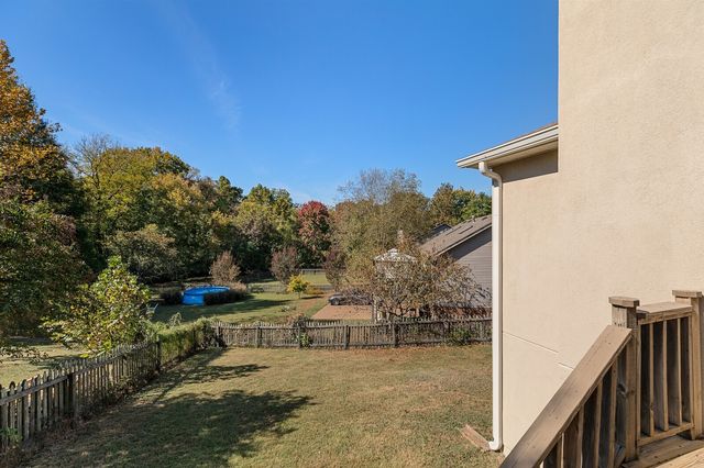 6015 Bradford Hills Dr, Nashville, TN 37211