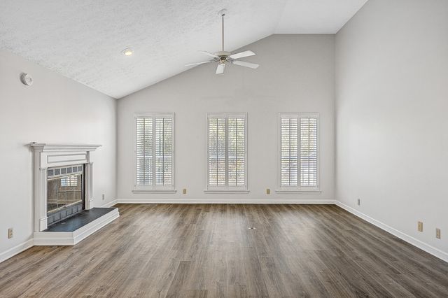 6015 Bradford Hills Dr, Nashville, TN 37211